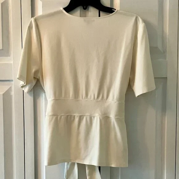 Ann Taylor Top - Picture 2 of 2